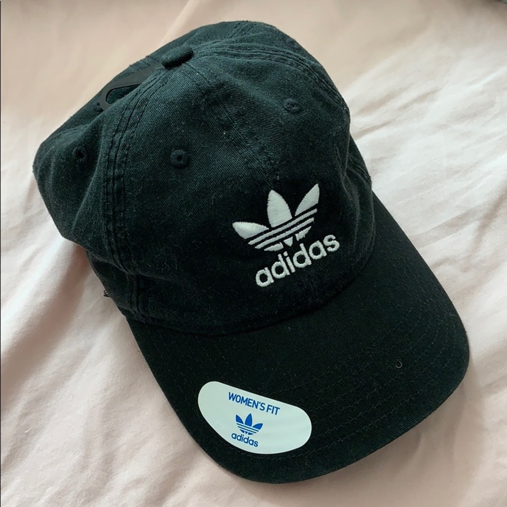 Black women’s fit adidas baseball cap